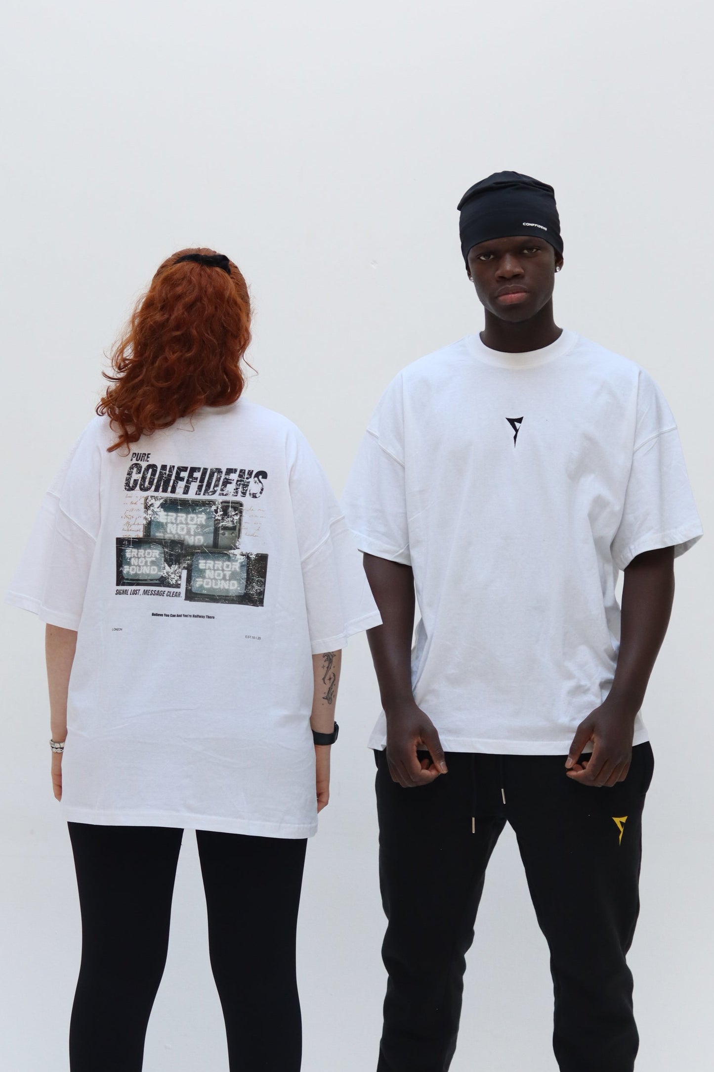 CONFFIDENS Premium Oversized T-shirt